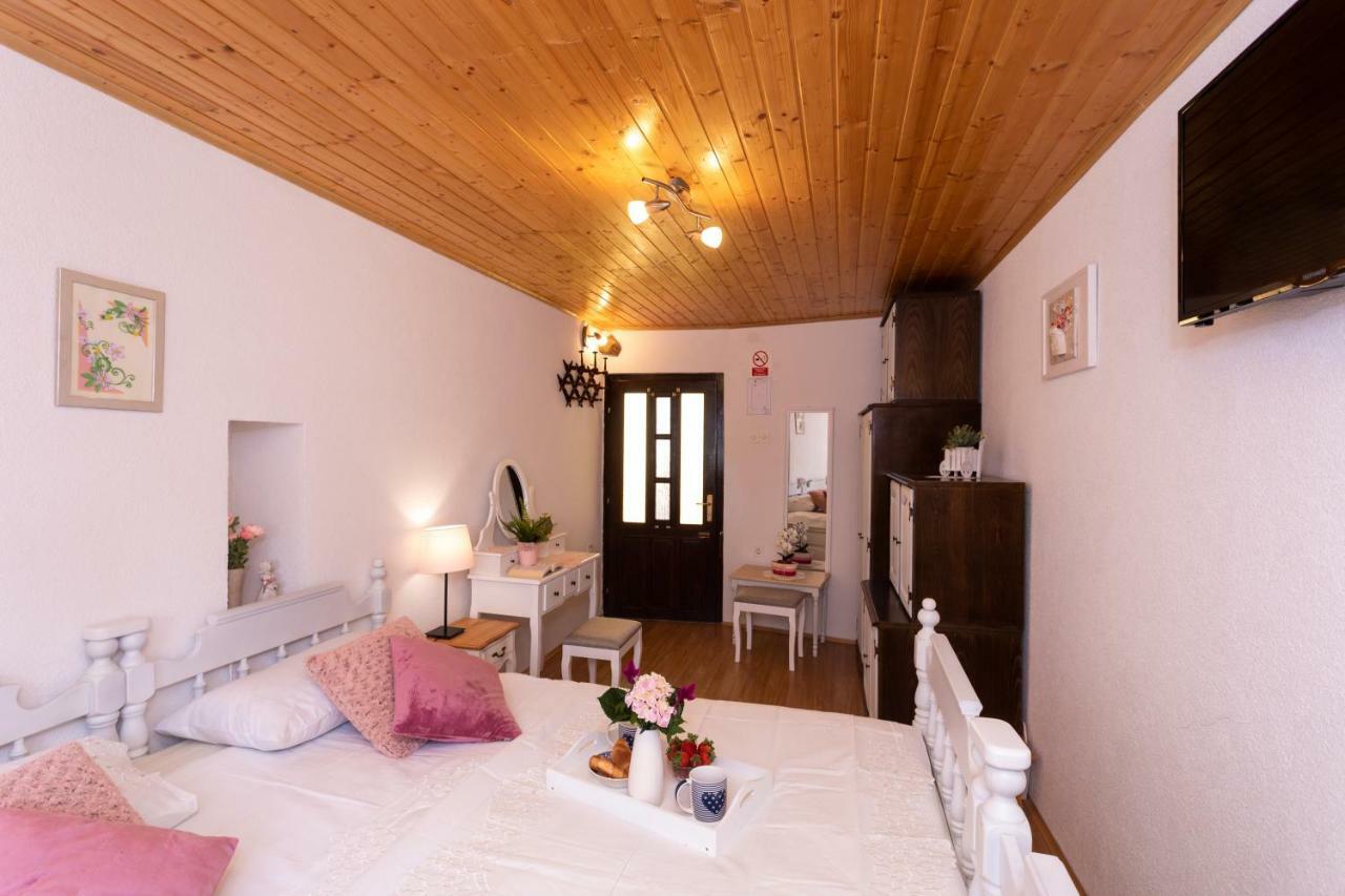 Apartman Verbenia Vrbnik  Luaran gambar