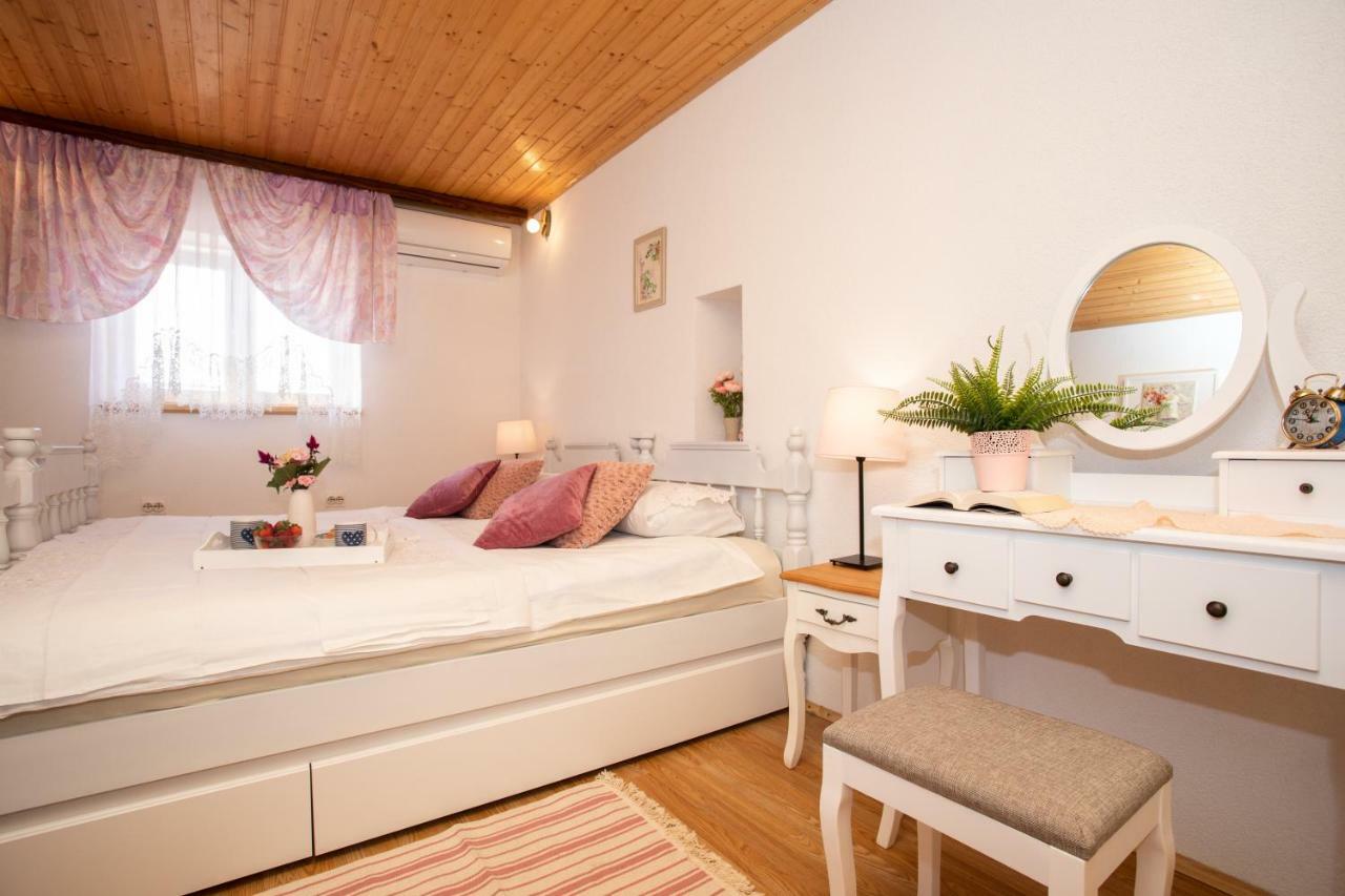 Apartman Verbenia Vrbnik  Luaran gambar